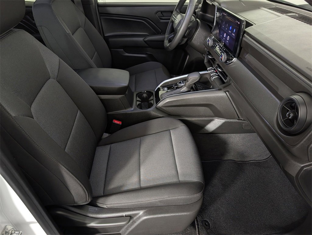 Used 2025 Chevrolet Colorado Trail Boss image 28