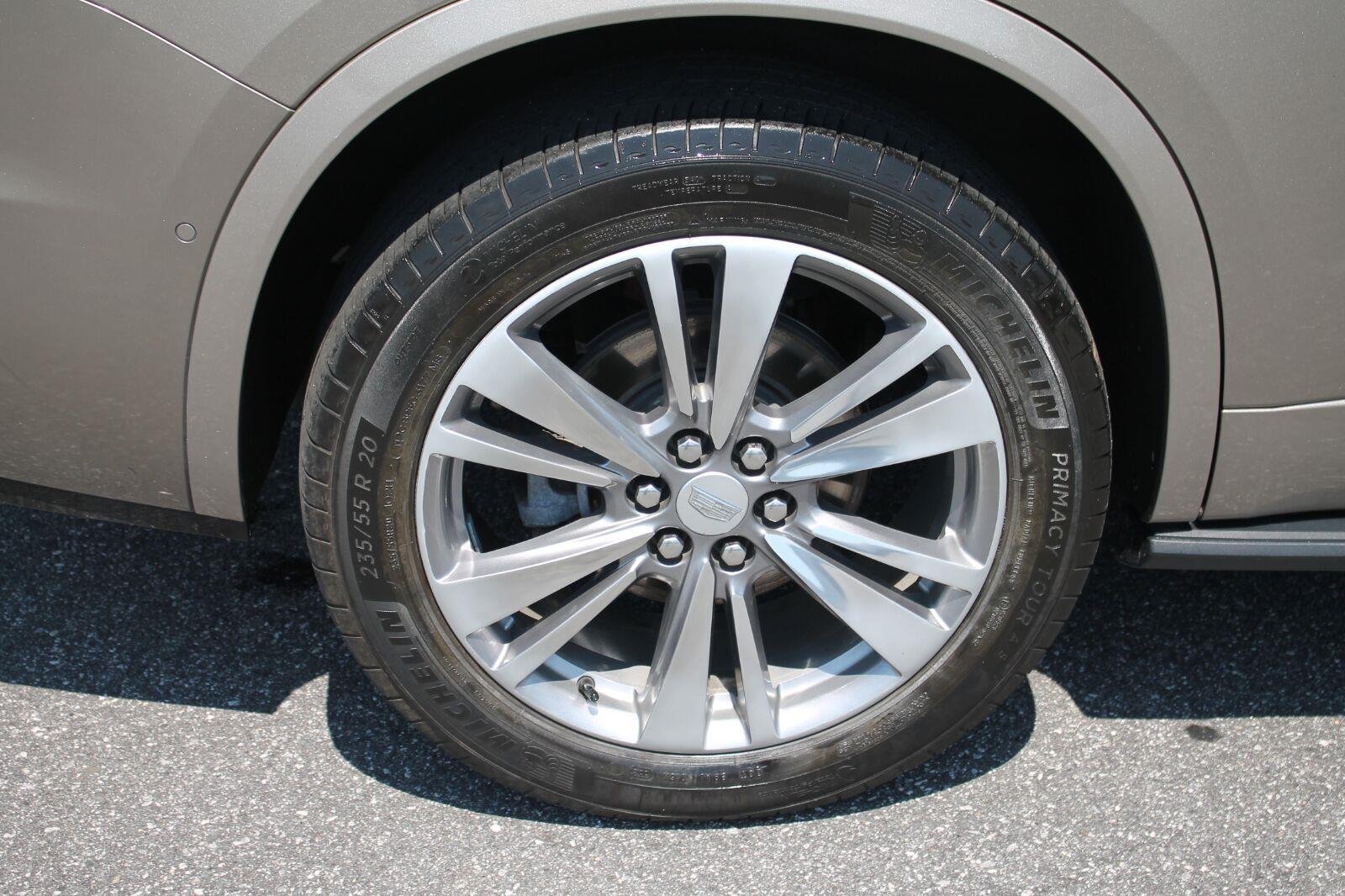 Used 2022 Cadillac XT6 Premium Luxury w/ Technology Package FWD image 34