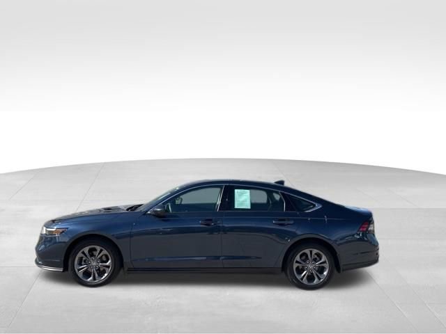 Used 2024 Honda Accord EX image 4
