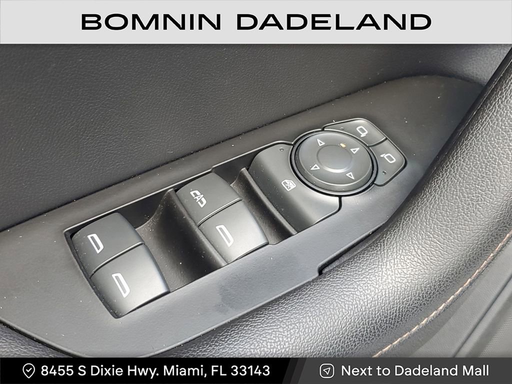 Used 2022 Chevrolet Blazer Premier image 17