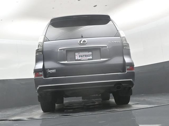 Used 2023 Lexus GX 460 Luxury w/ Sport Design Package AWD/4WD image 45