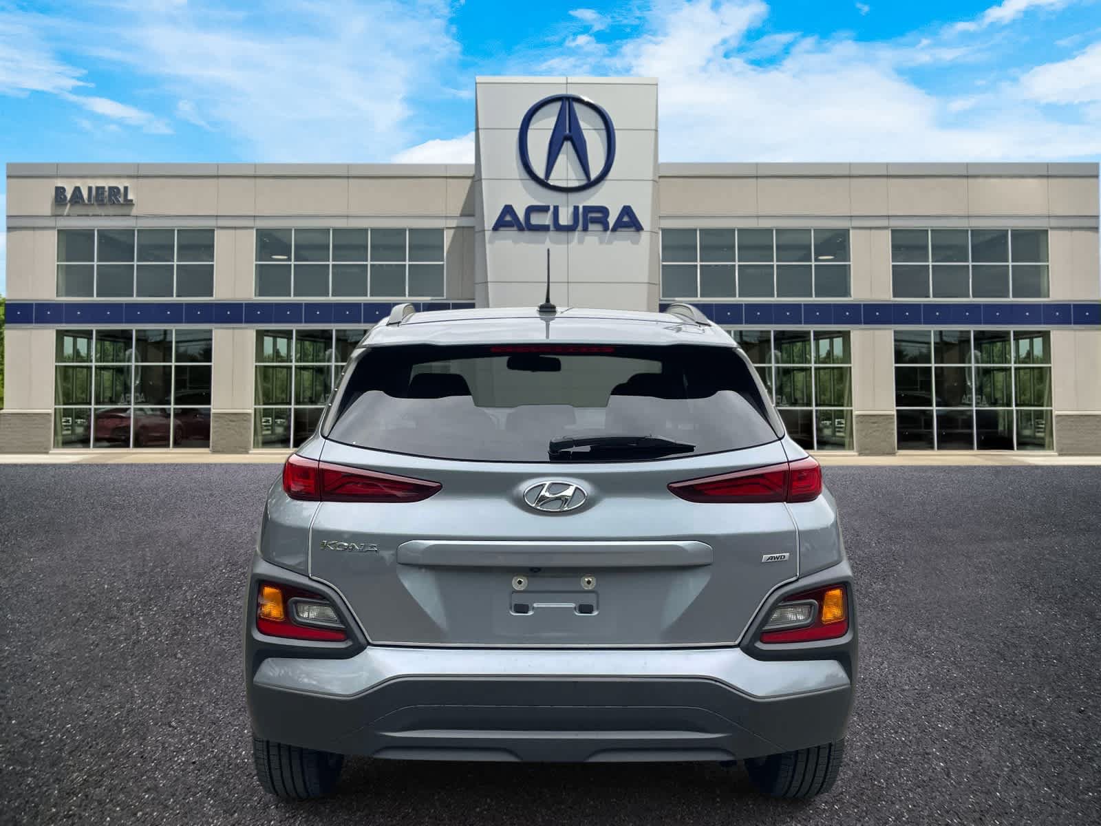 Used 2018 Hyundai Kona SEL AWD/4WD image 4