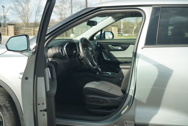 Used 2023 Chevrolet Blazer LT image 12