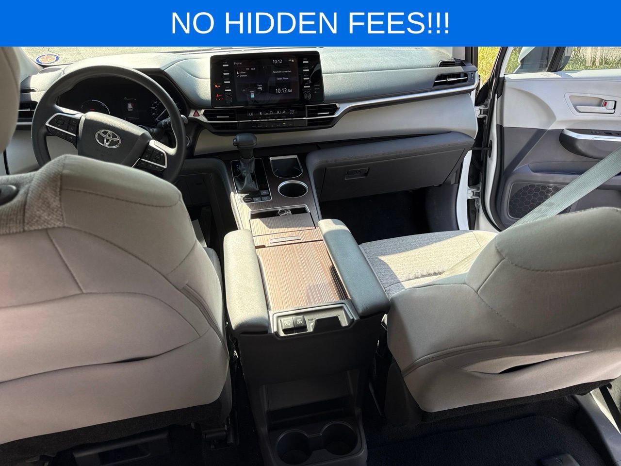 Used 2021 Toyota Sienna LE FWD image 16