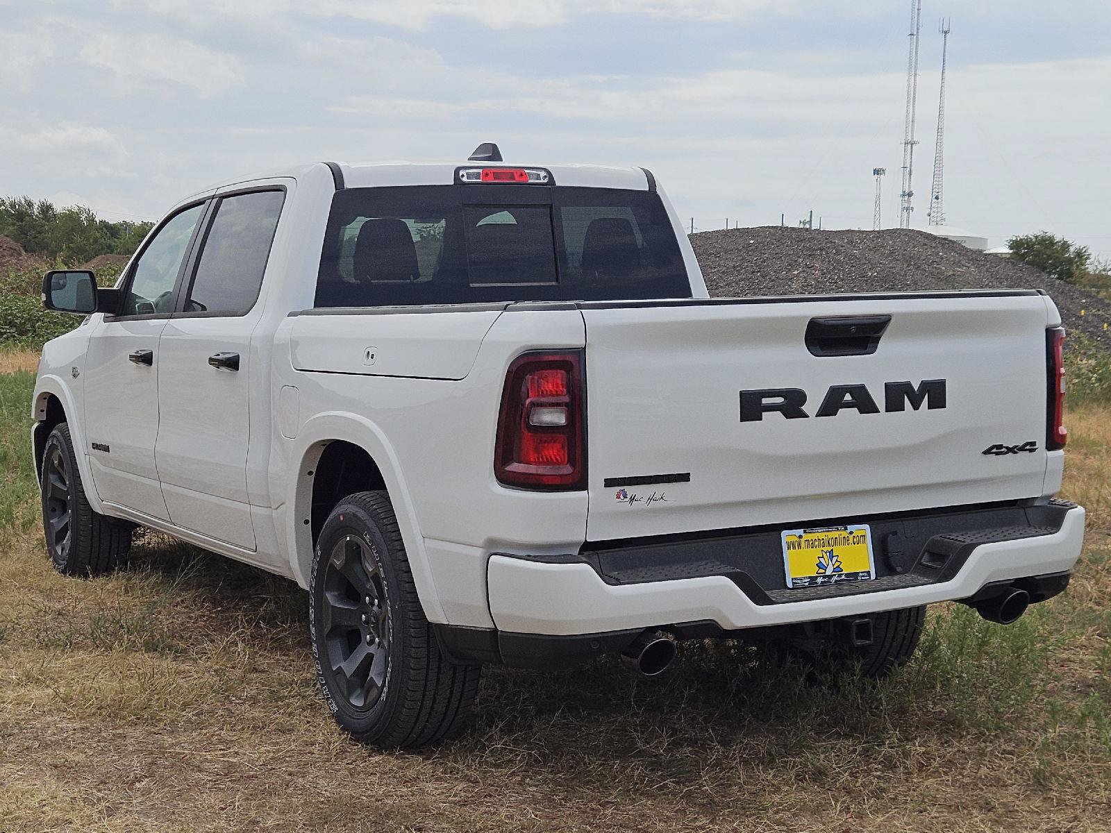New 2026 RAM 1500 Big Horn AWD/4WD image 5