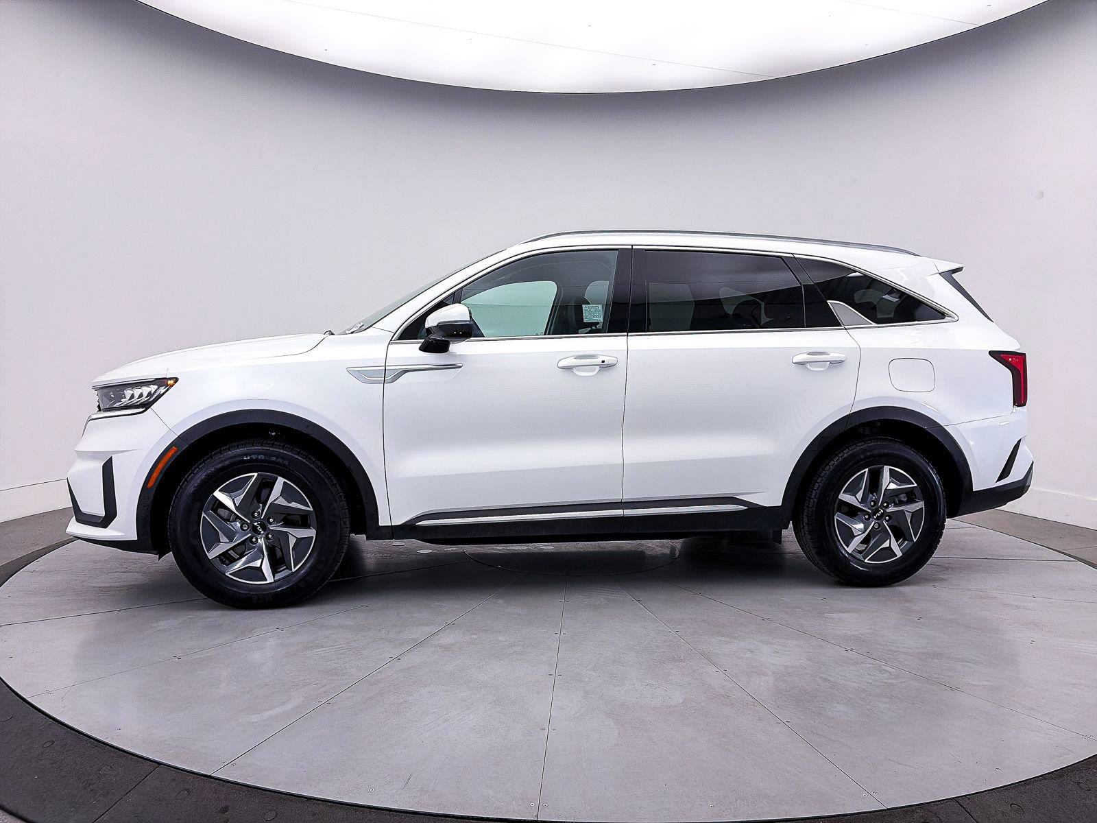 Used 2022 Kia Sorento S FWD image 41