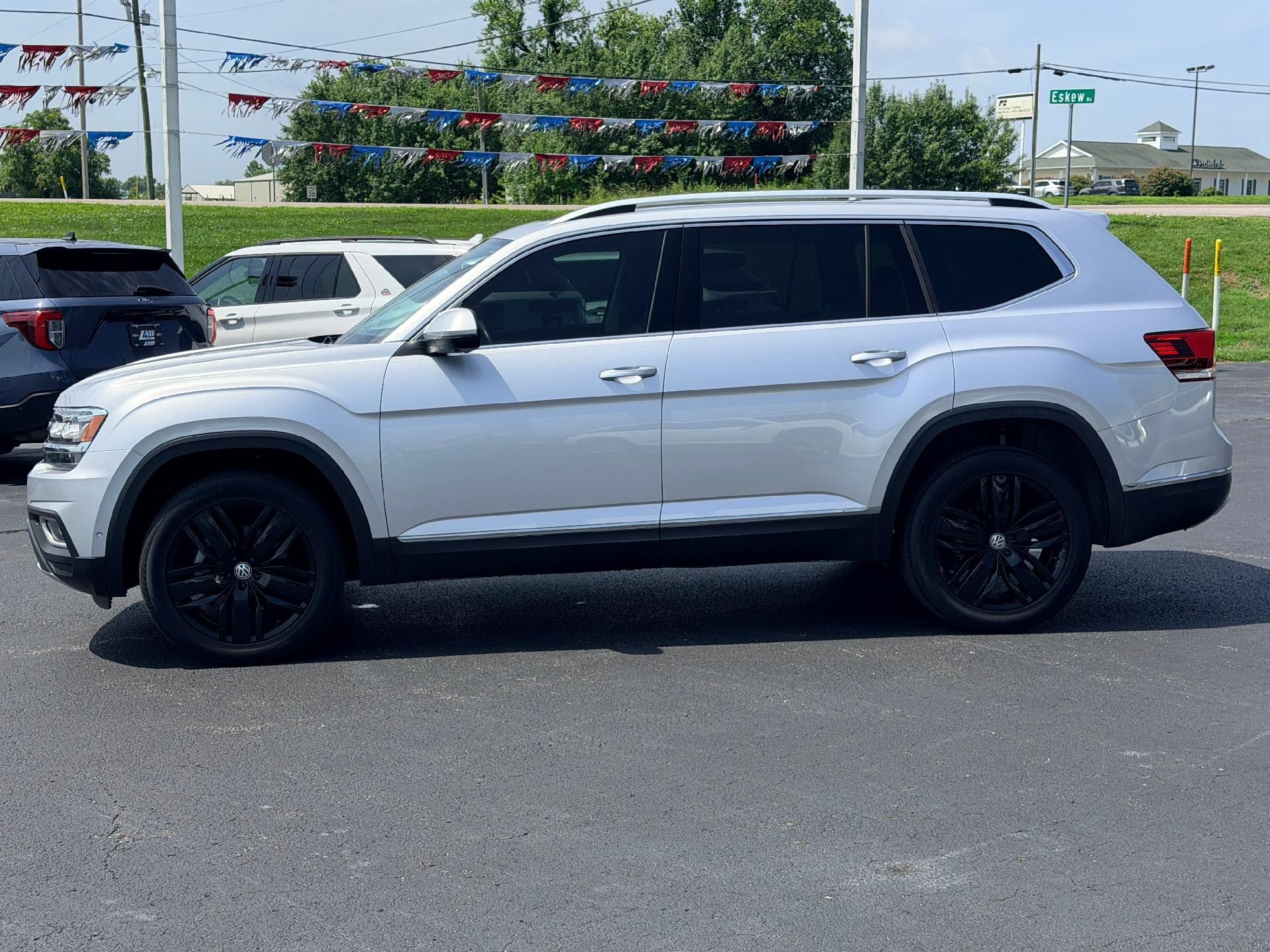 Used 2019 Volkswagen Atlas SEL Premium AWD/4WD image 8