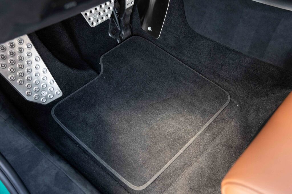 Certified 2024 Ferrari Purosangue image 20