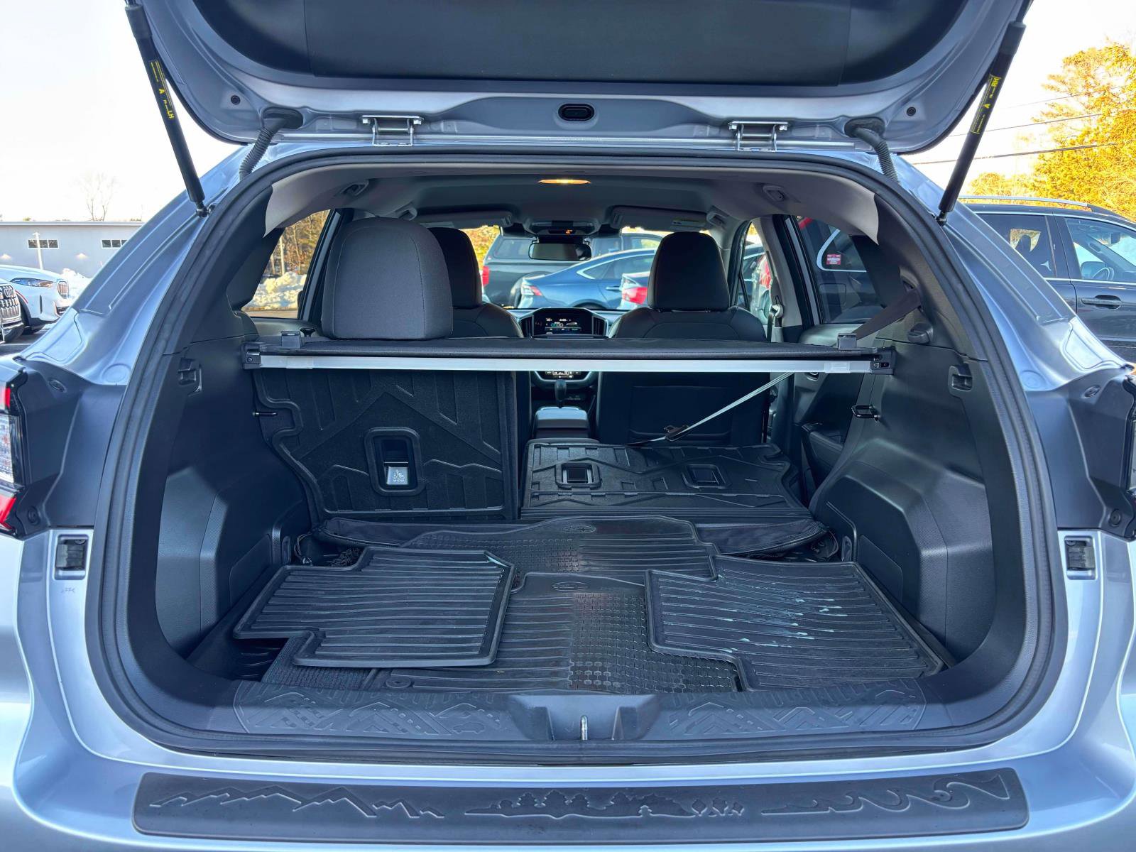 Used 2024 Subaru Crosstrek 2.0i Premium image 16