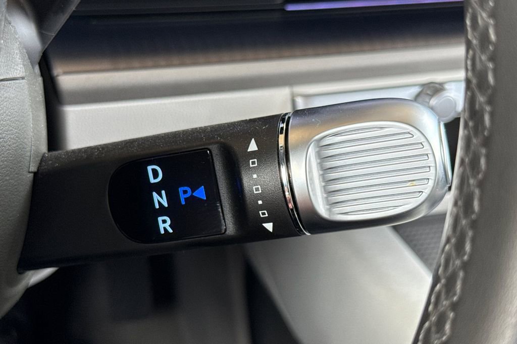 Used 2023 Hyundai Ioniq 6 SEL AWD/4WD image 19