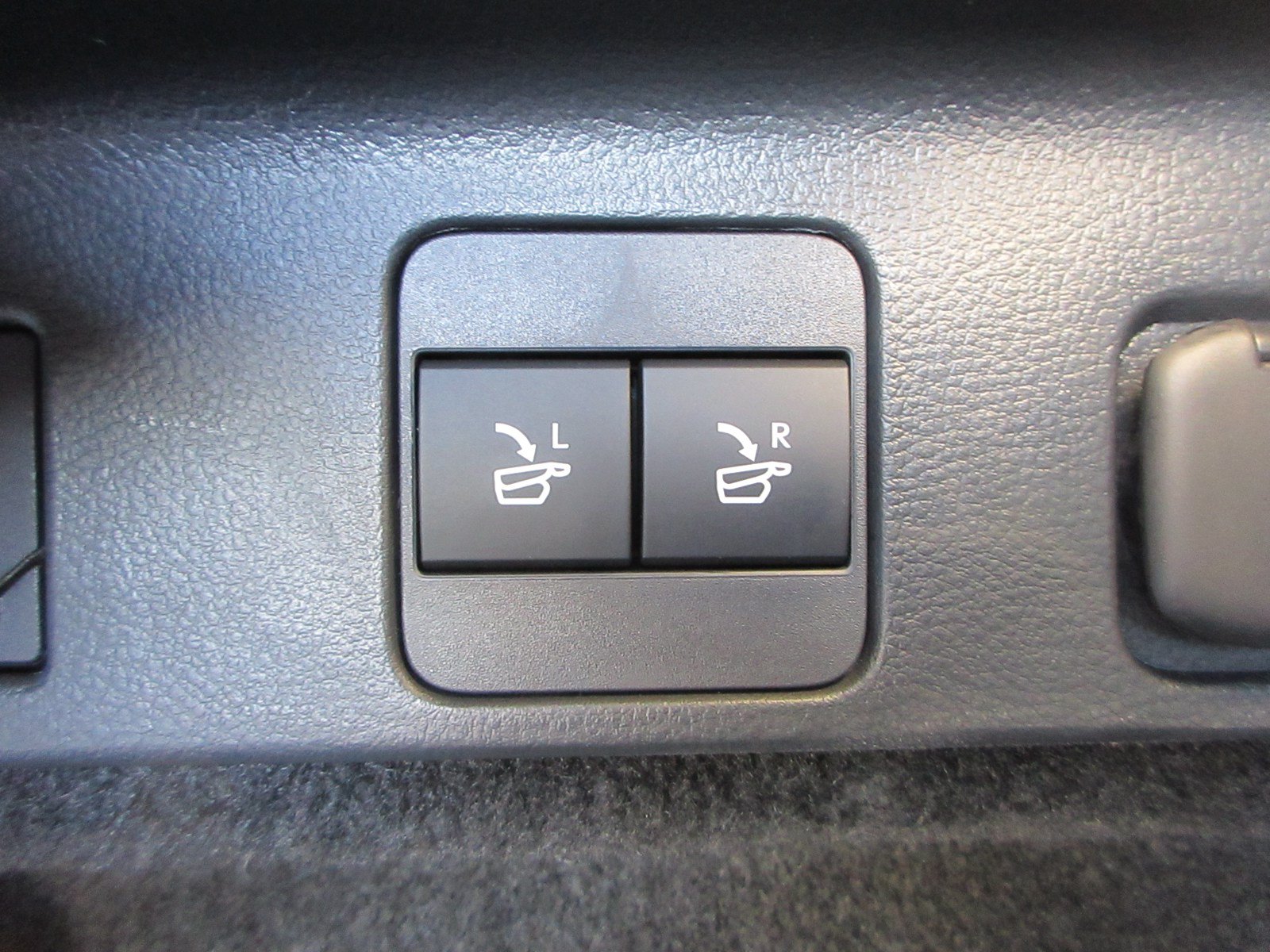 Used 2026 Lexus RX 350h w/ Convenience Package AWD/4WD image 53