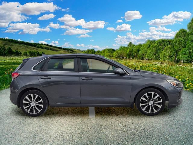 Used 2018 Hyundai Elantra GT FWD image 7