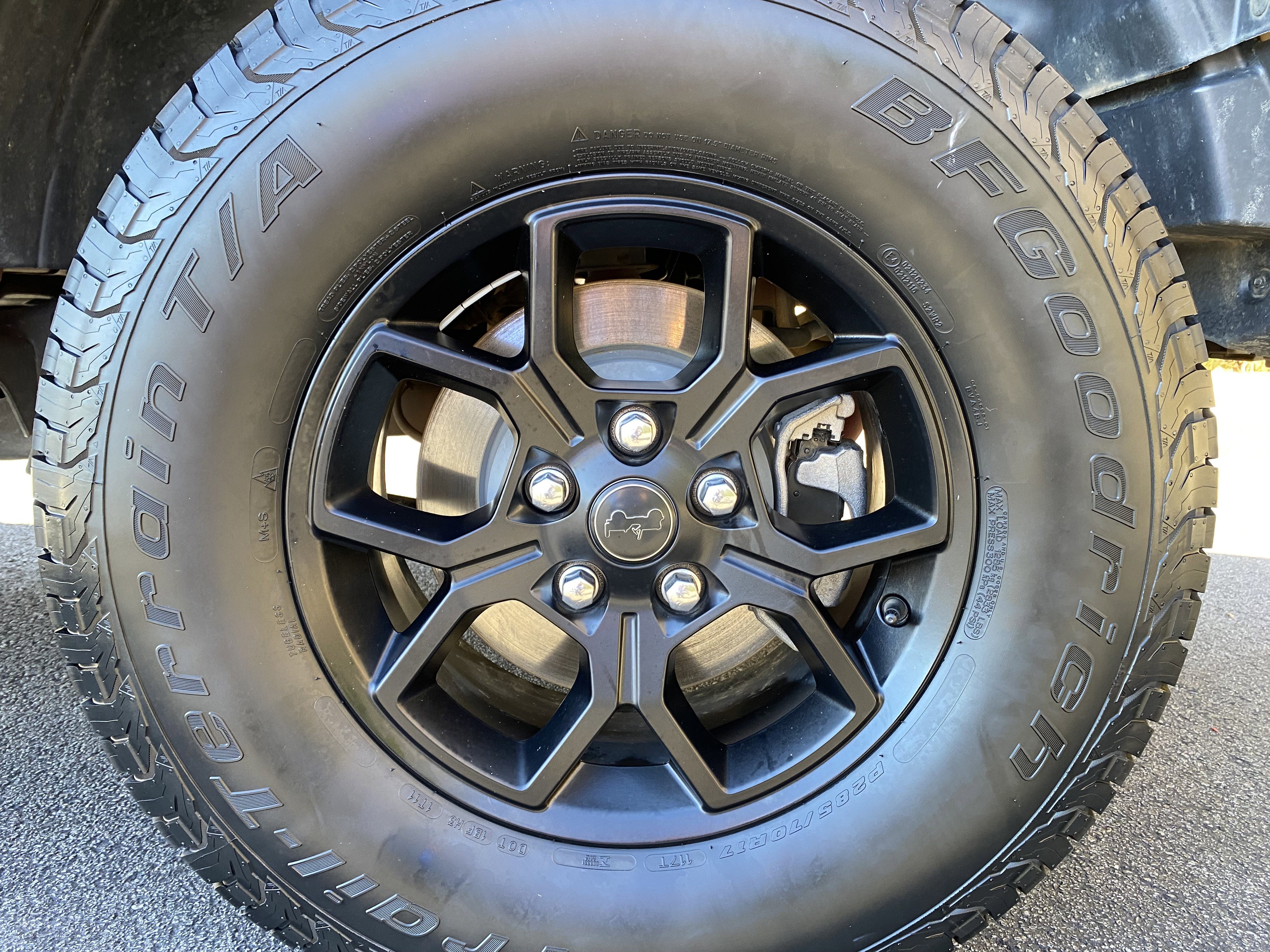 Used 2024 Jeep Wrangler Willys image 13