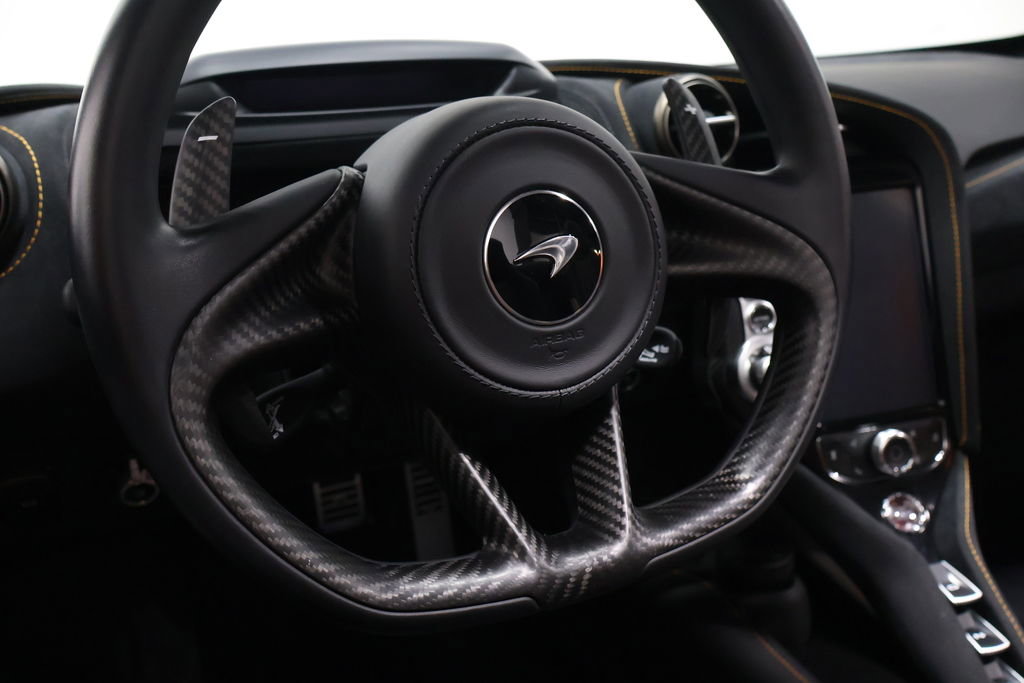 Used 2020 McLaren 720S Spider image 92