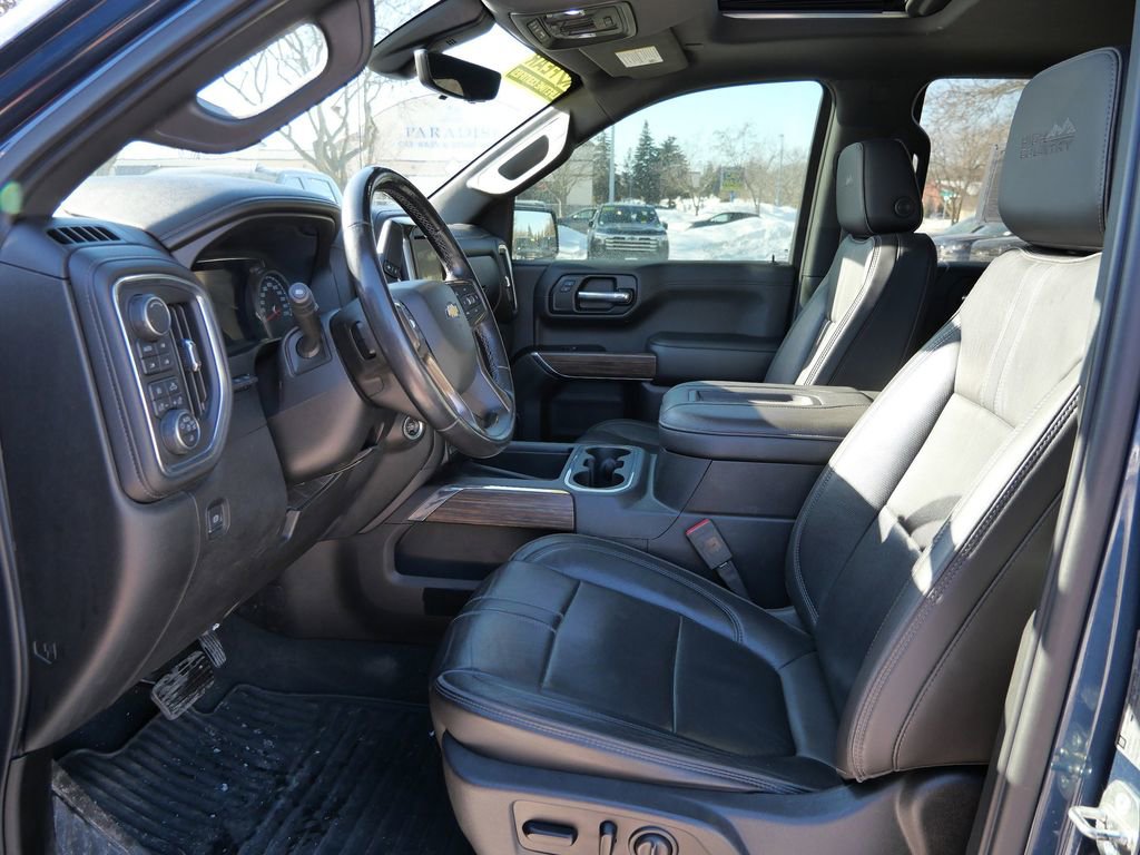 Used 2019 Chevrolet Silverado 1500 High Country image 12