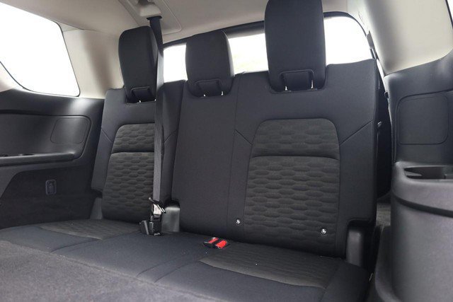 Certified 2025 Nissan Pathfinder SV FWD image 26