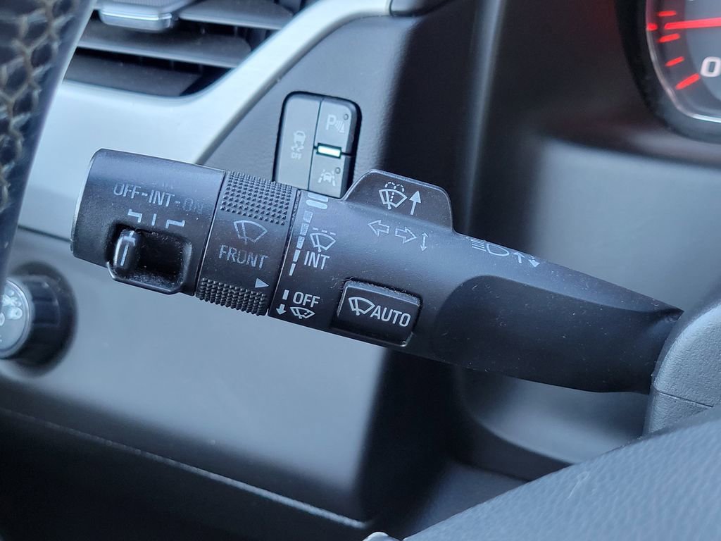 Used 2016 GMC Yukon SLE w/ Convenience Package image 30