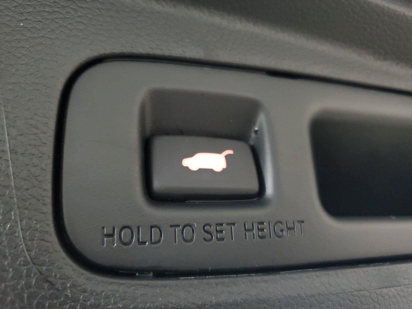 Used 2025 Honda CR-V Sport Touring image 10