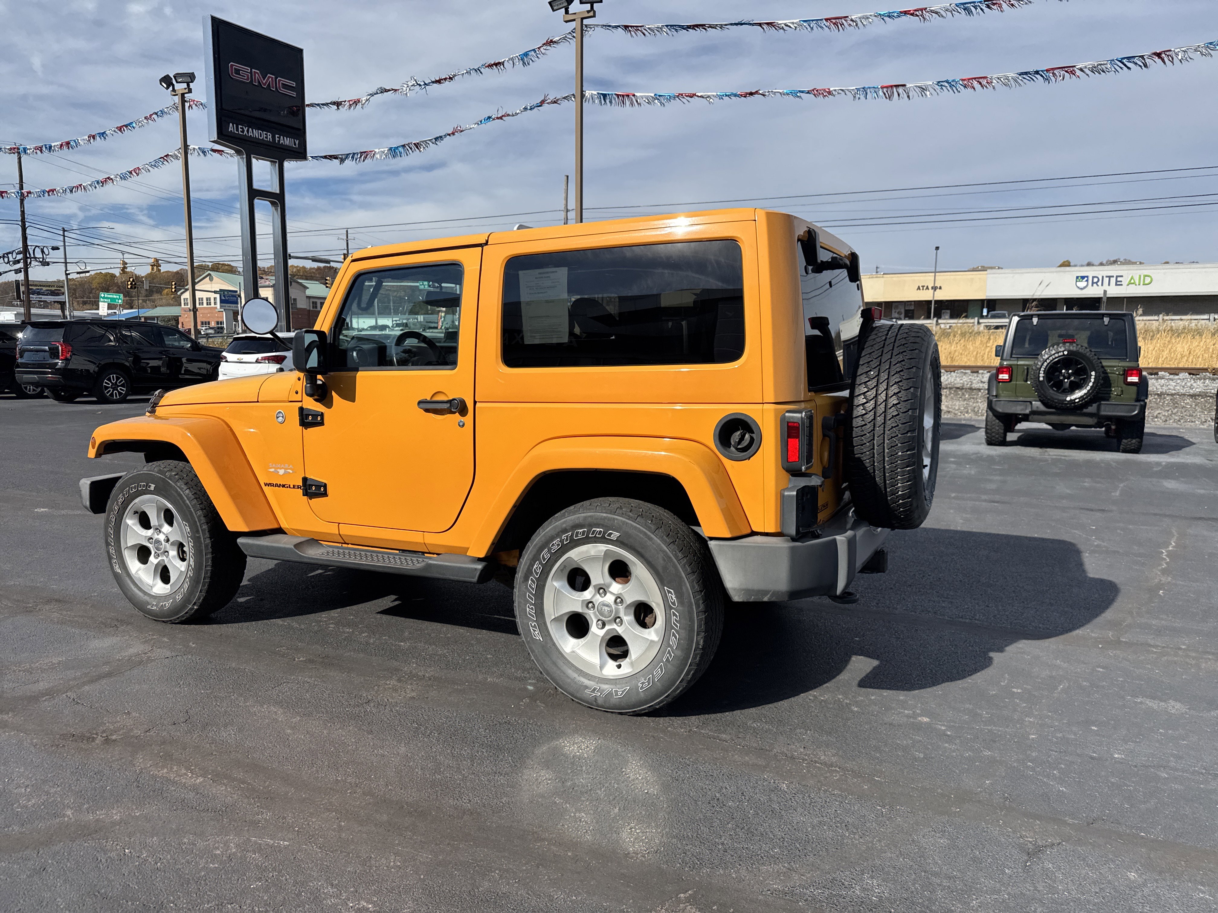 Used 2013 Jeep Wrangler Sahara image 6