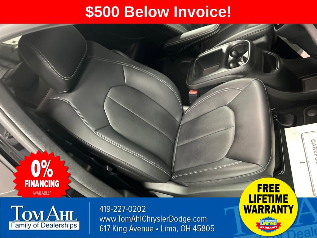 New 2026 Chrysler Pacifica Select image 24