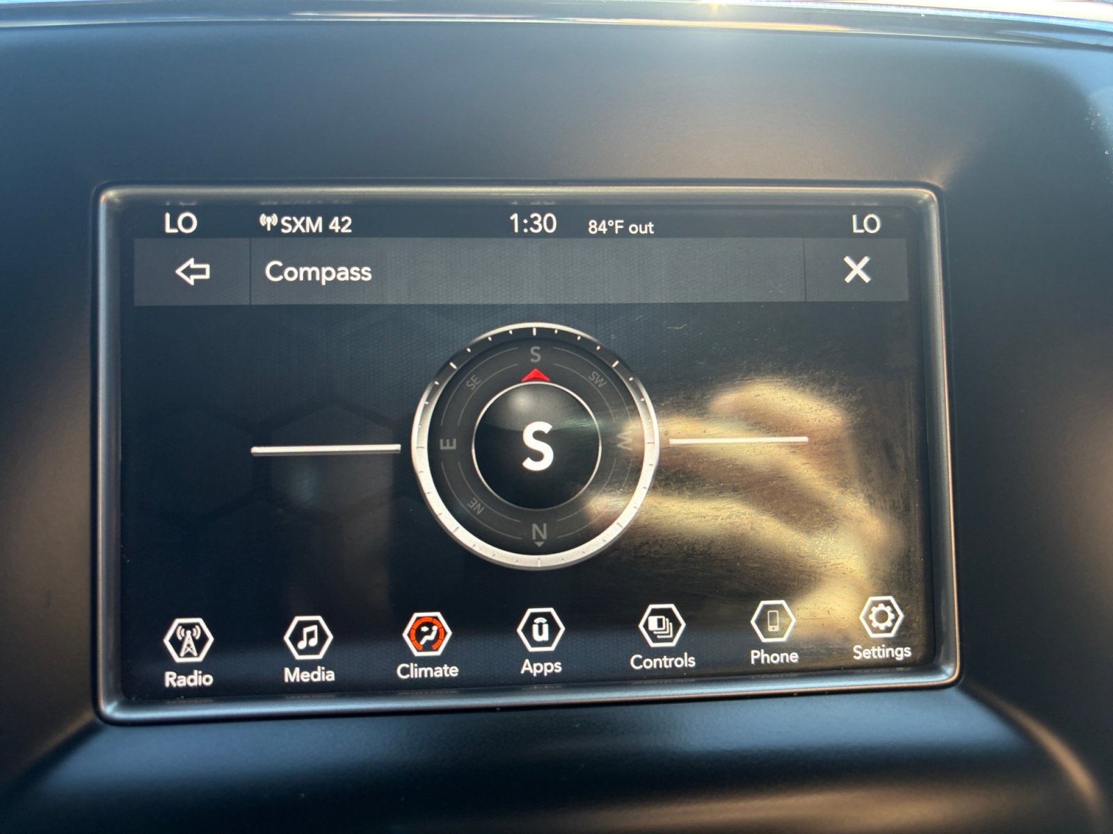 Used 2021 Jeep Grand Cherokee Laredo AWD/4WD image 24