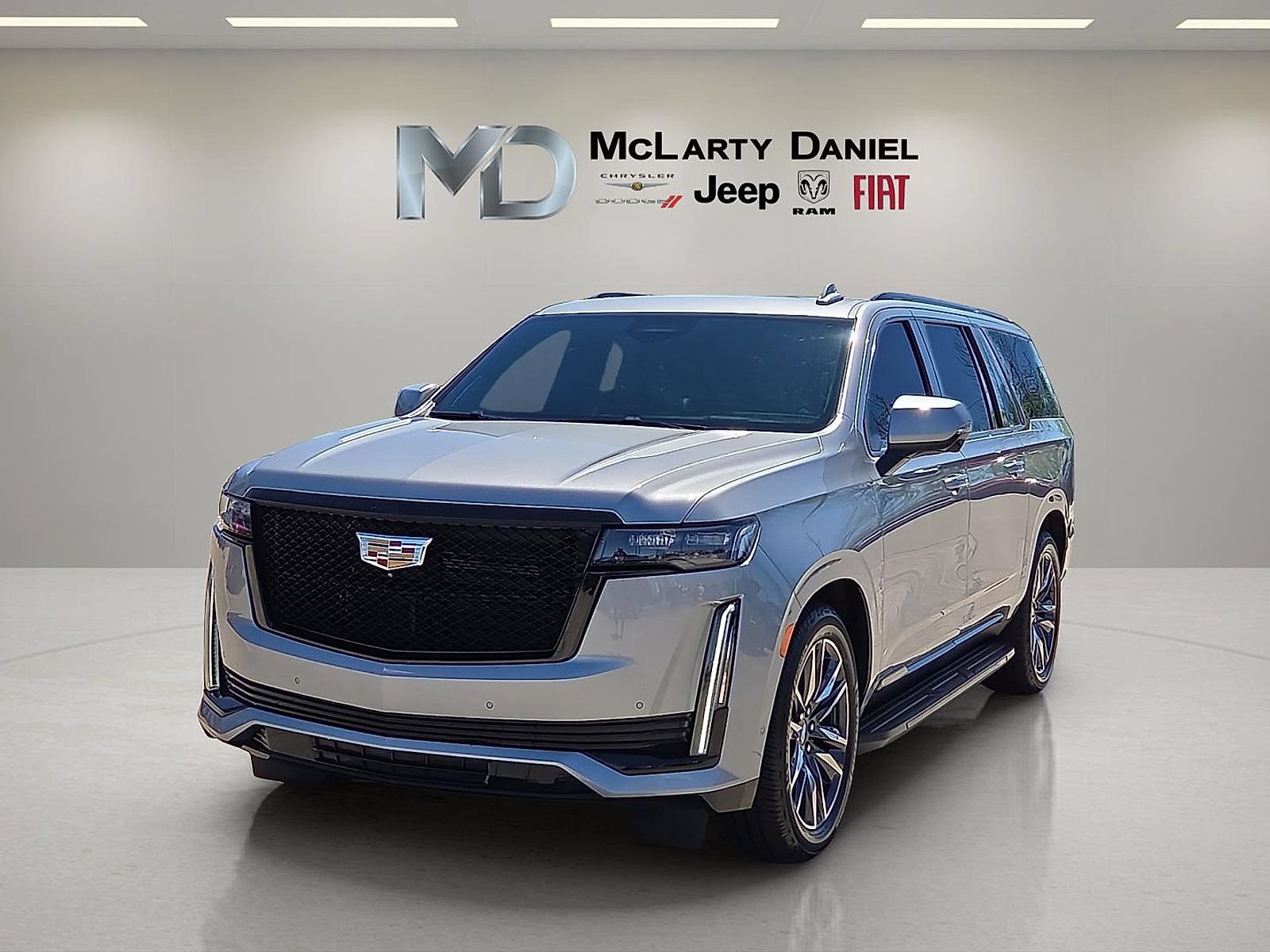 Used 2023 Cadillac Escalade ESV Sport Platinum AWD/4WD video 2