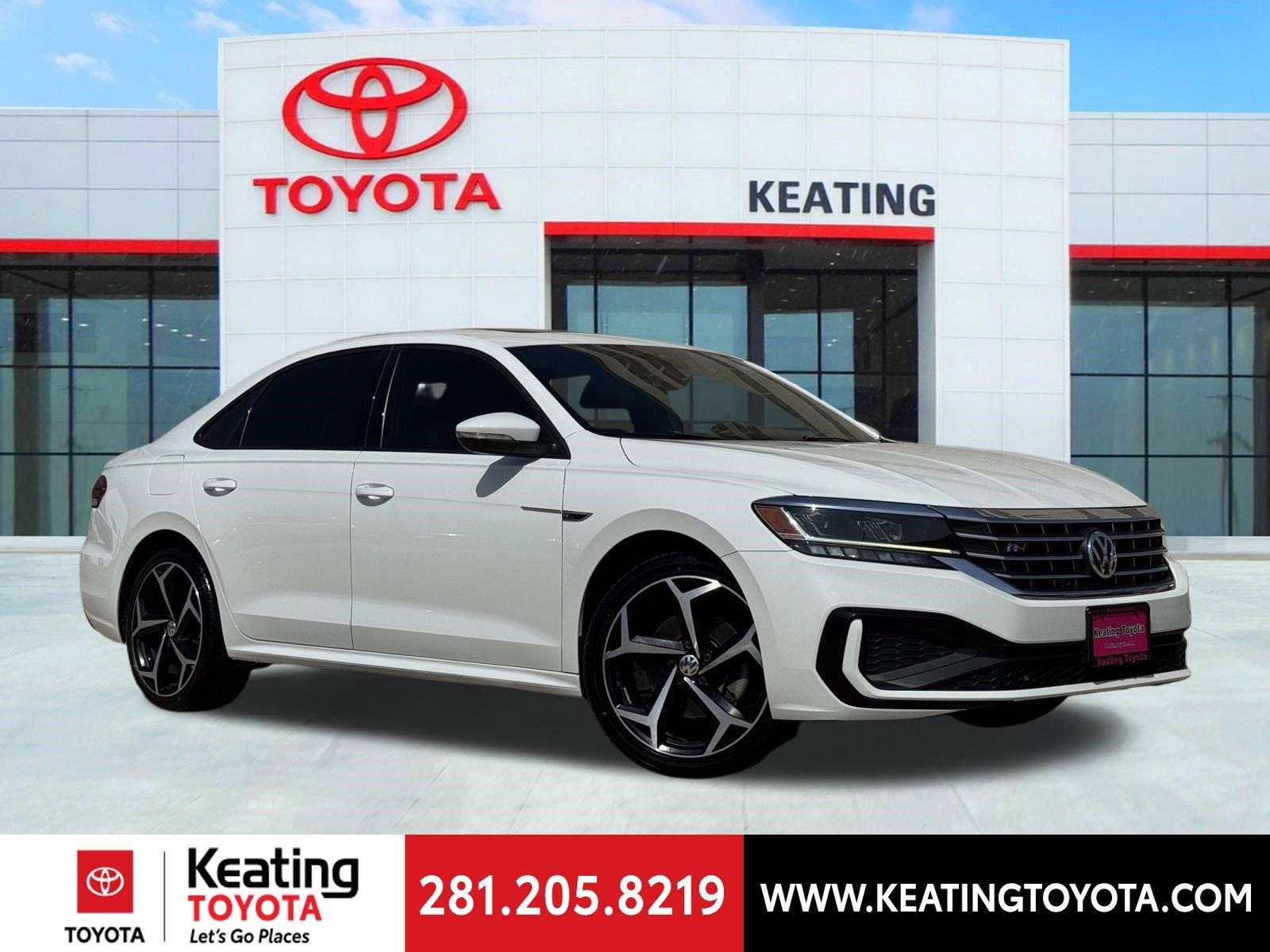 Used 2022 Volkswagen Passat 2.0T R-Line