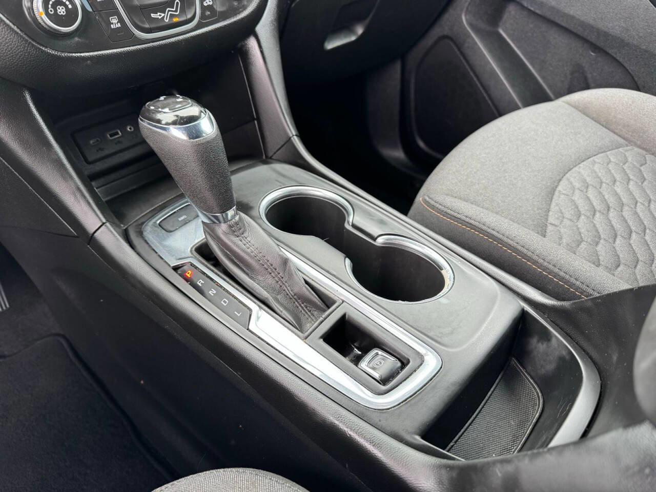 Used 2020 Chevrolet Equinox LT AWD/4WD image 26