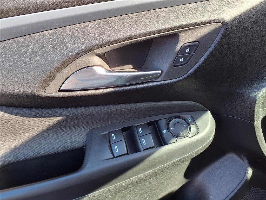 Used 2024 Buick Envista Preferred image 19