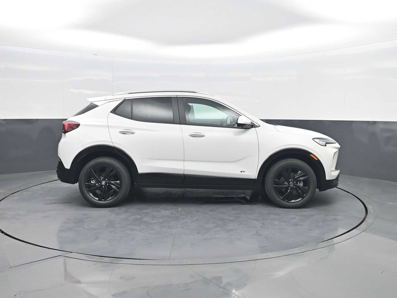 New 2026 Buick Encore GX Sport Touring w/ Advanced Technology Package AWD/4WD image 9