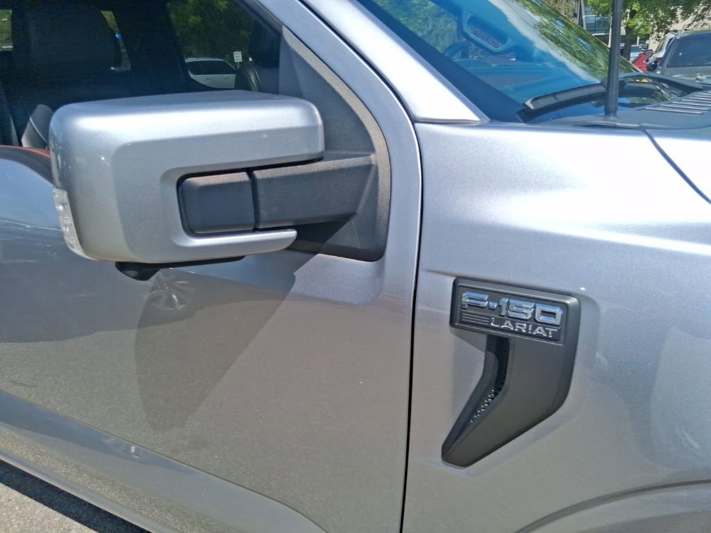 Used 2021 Ford F150 Lariat w/ Equipment Group 502A High image 9