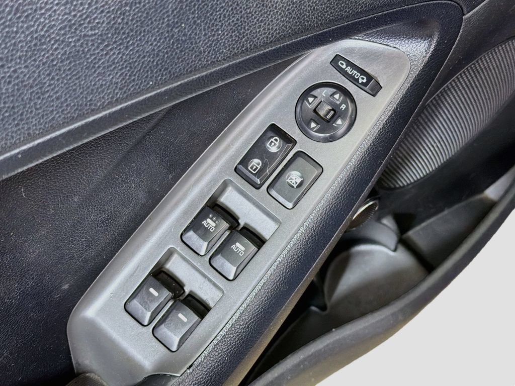 Used 2017 Kia Forte SX FWD image 18
