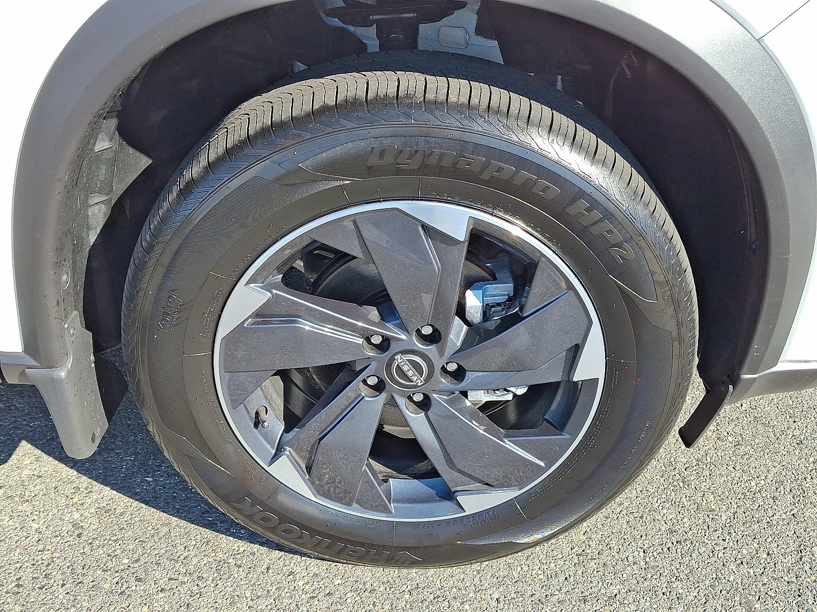 Certified 2025 Nissan Rogue SV image 8