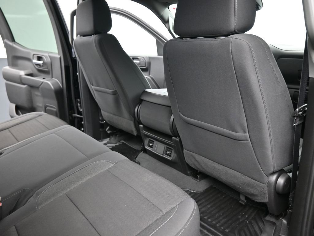Used 2024 Chevrolet Silverado 1500 Custom w/ Turbomax Blackout Package image 29