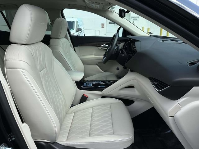 Used 2023 Buick Envision Avenir image 7