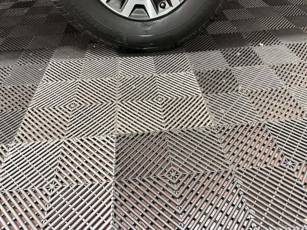 Used 2019 Toyota Tacoma TRD Off-Road image 28