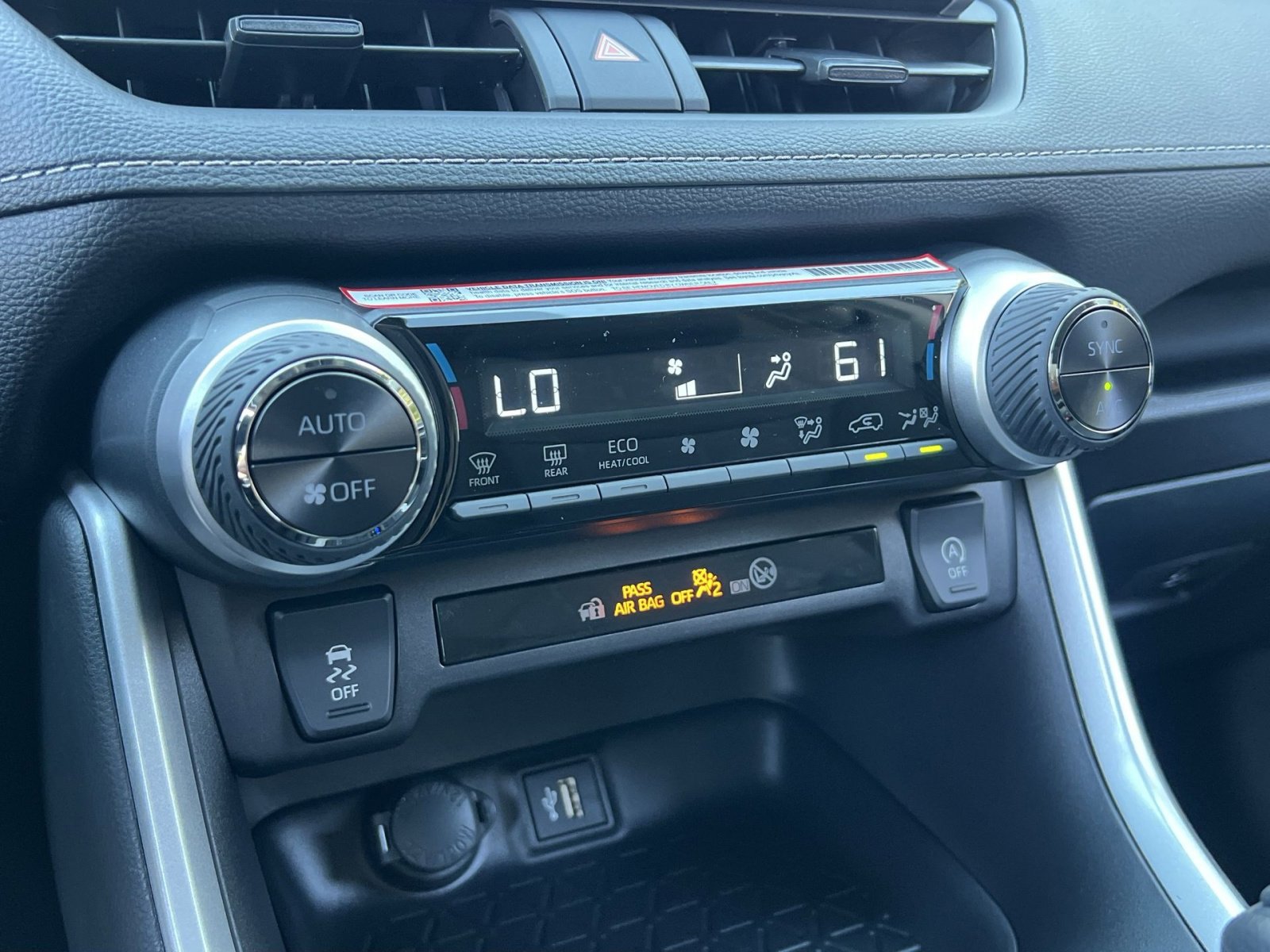 New 2025 Toyota RAV4 XLE image 15