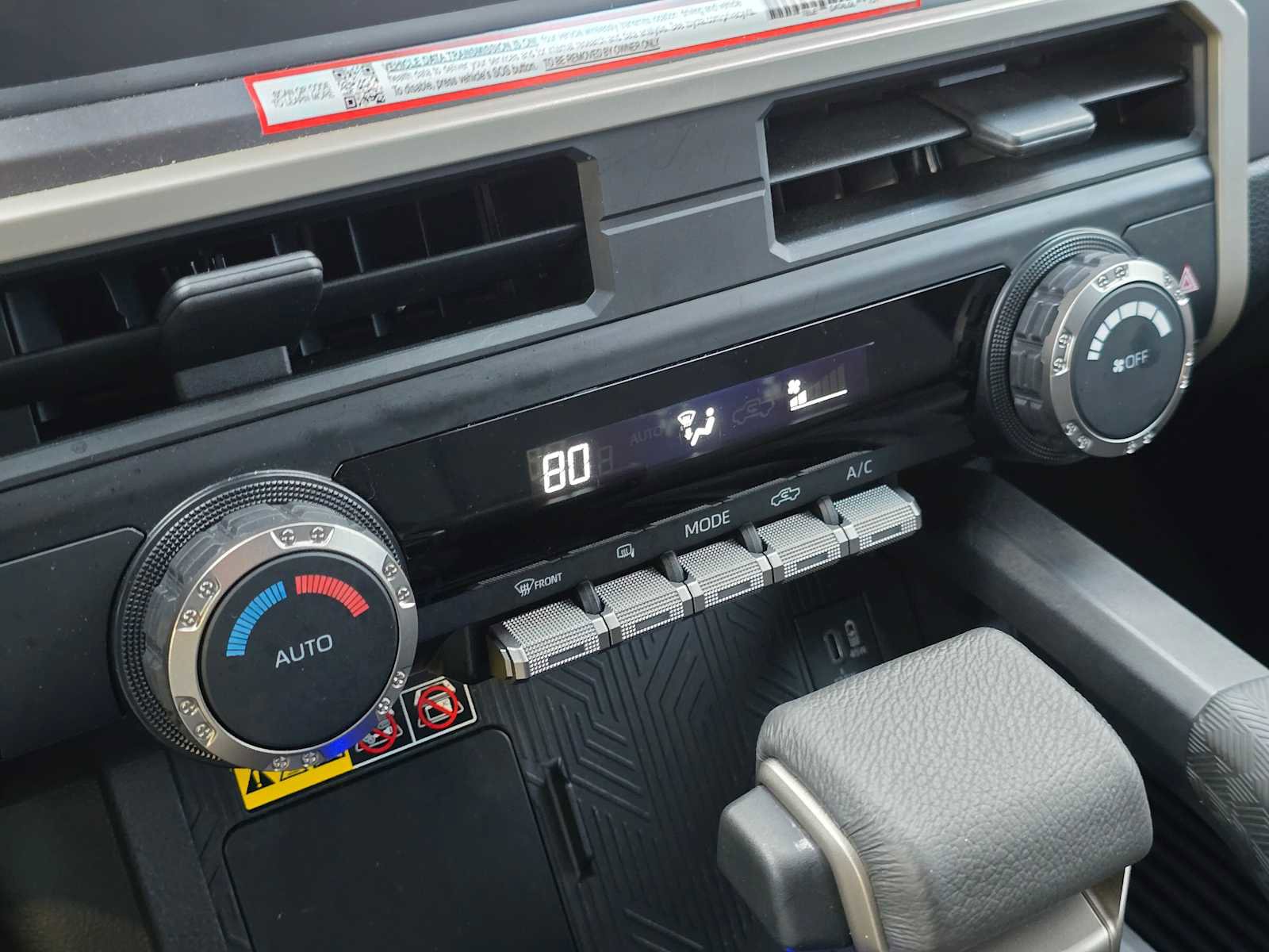 Certified 2025 Toyota Tacoma SR5 w/ SR5 Upgrade Package image 32