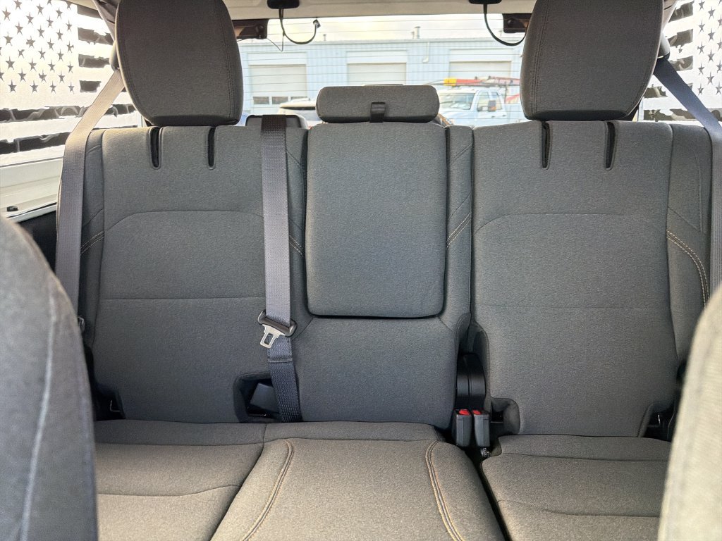 Used 2024 Jeep Wrangler Unlimited AWD/4WD image 22