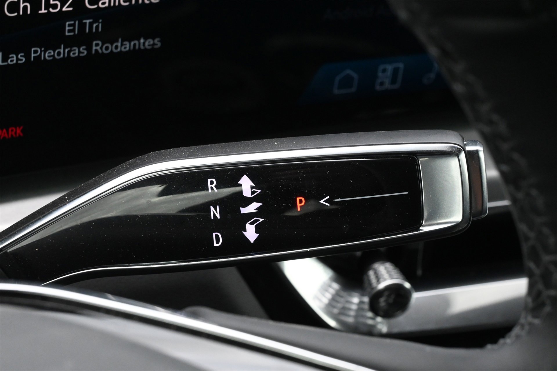 Certified 2024 Cadillac Lyriq Luxury image 14