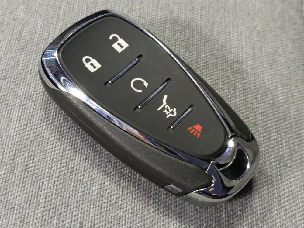 Used 2024 Chevrolet Equinox LT image 32