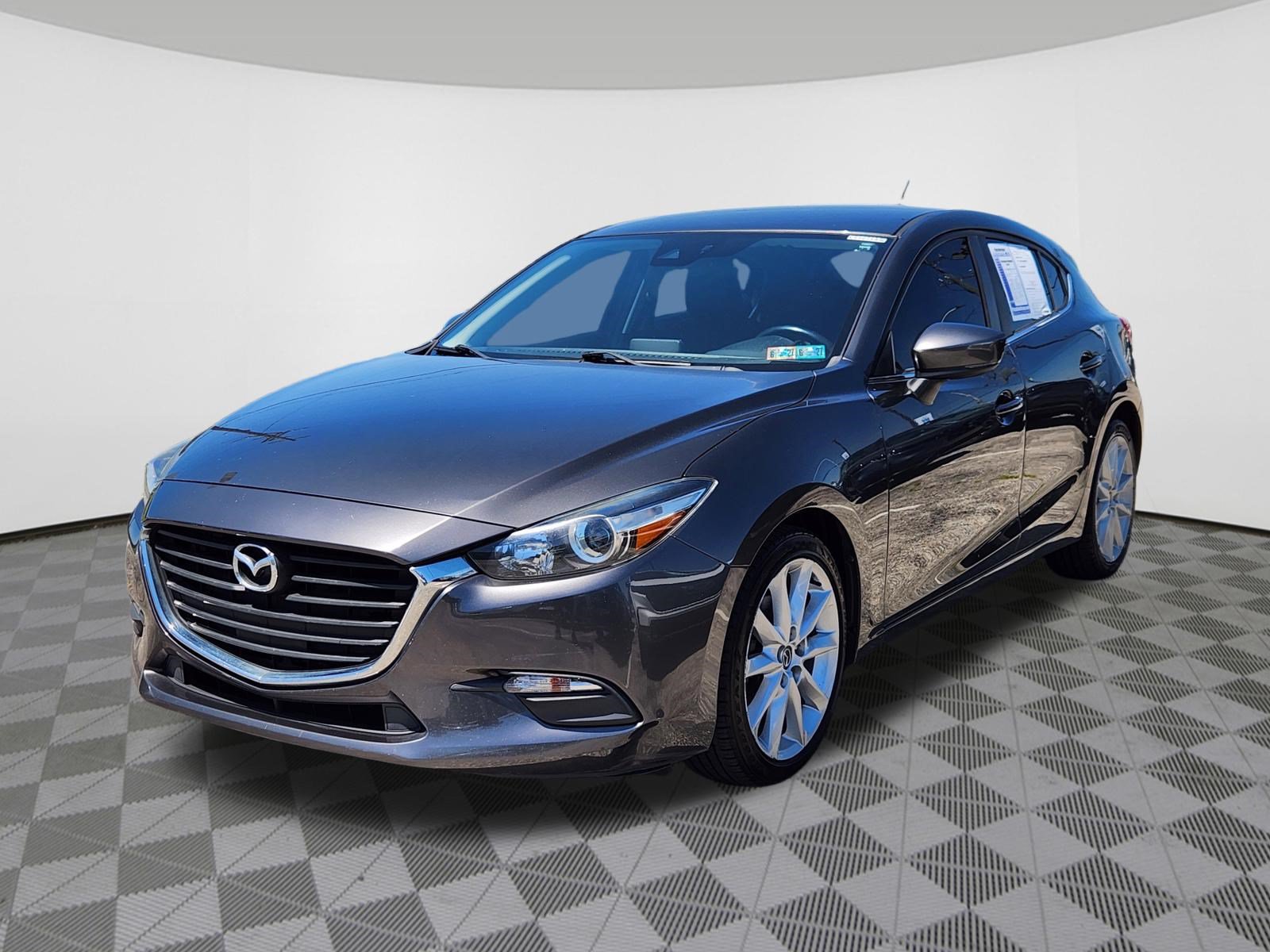 Used 2017 MAZDA MAZDA3 Touring FWD video 2