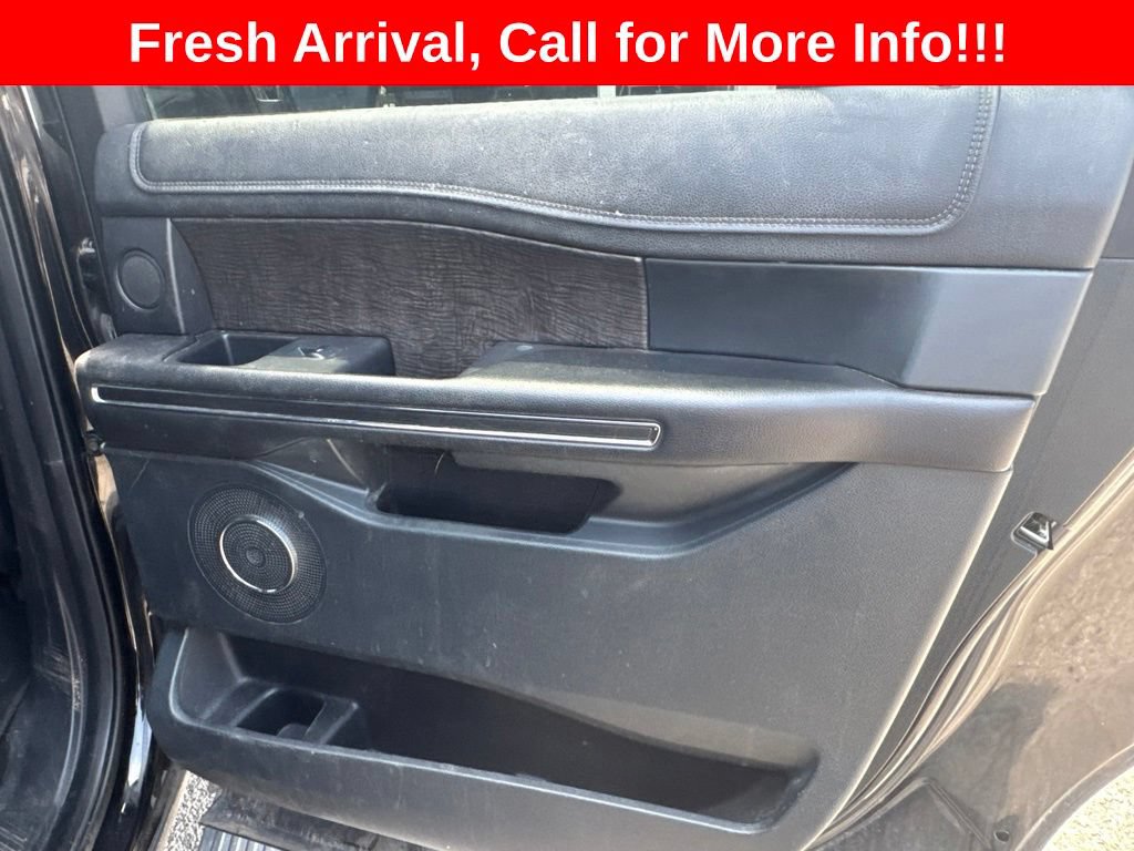 Used 2018 Ford Expedition Max Limited w/ Equipment Group 302A AWD/4WD image 28