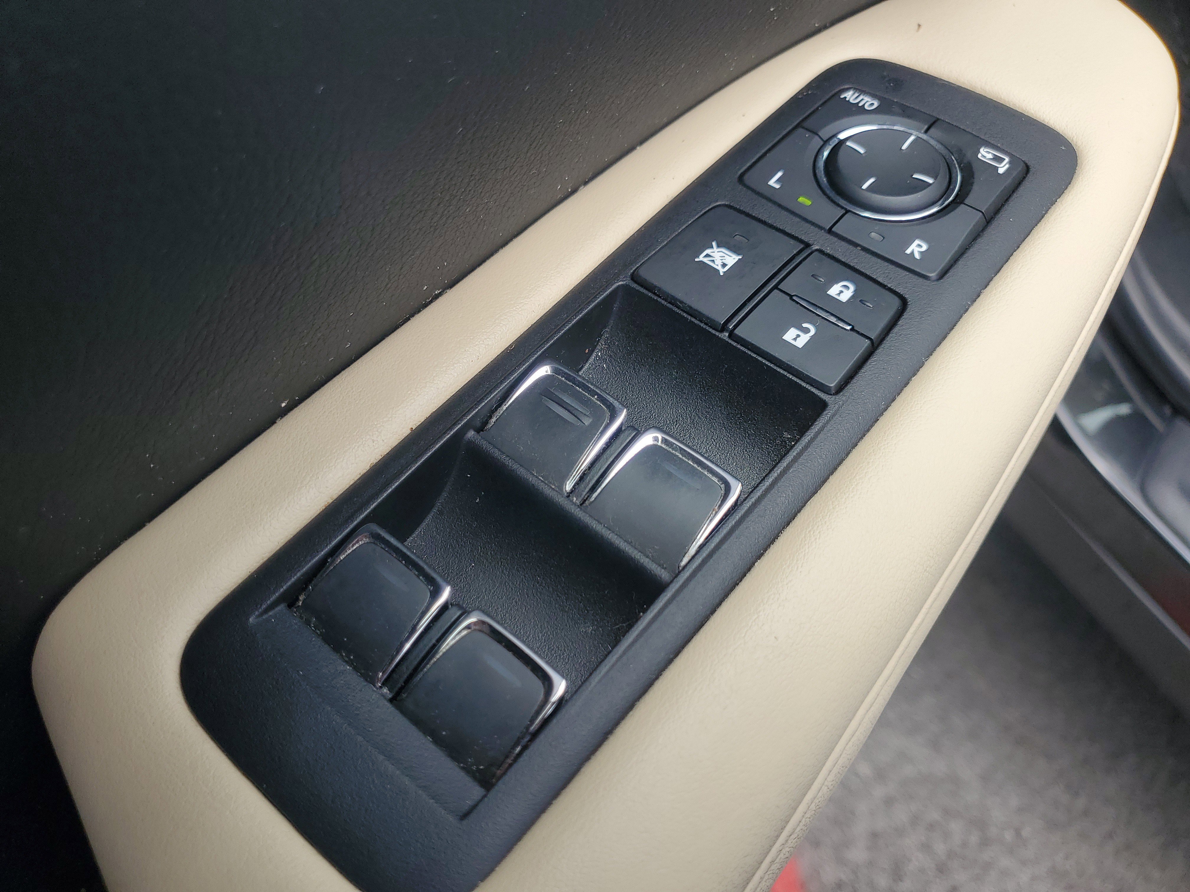 Certified 2022 Lexus RX 350 FWD w/ Premium Package image 21