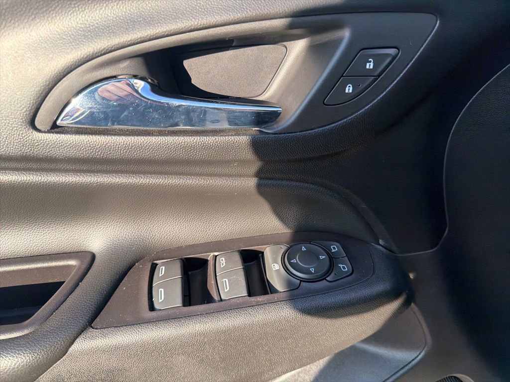 Used 2019 Chevrolet Equinox LT image 10