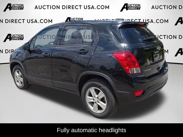 Used 2020 Chevrolet Trax LS w/ Tint and Cruise Package image 11