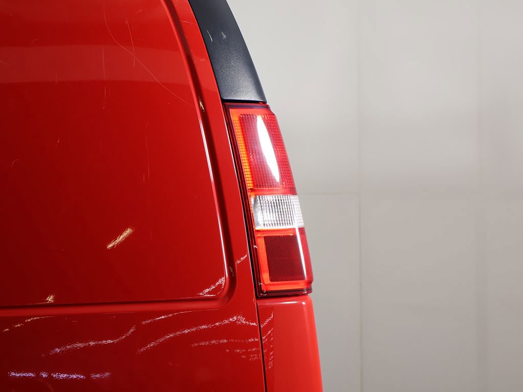 Used 2021 Chevrolet Express 3500 w/ Driver Convenience Package image 15