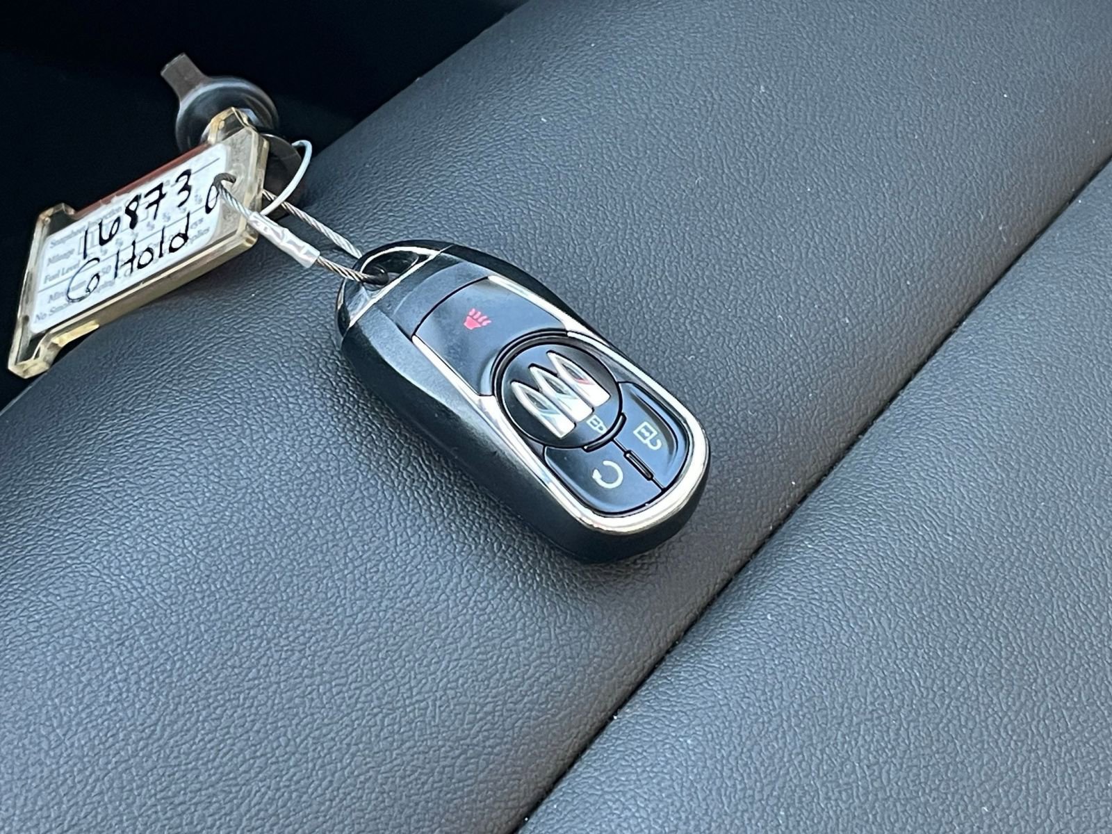 Used 2025 Buick Envista Sport Touring image 21