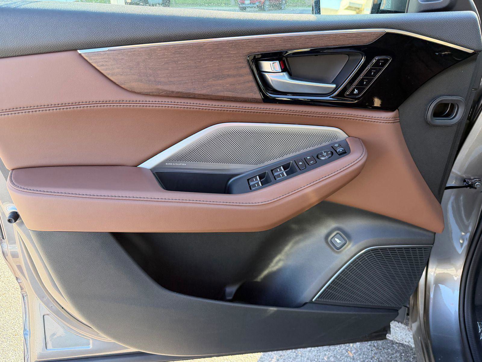 New 2026 Acura MDX SH-AWD w/ Advance Package image 6