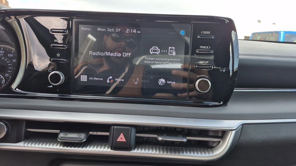 Used 2022 Kia K5 LXS image 10